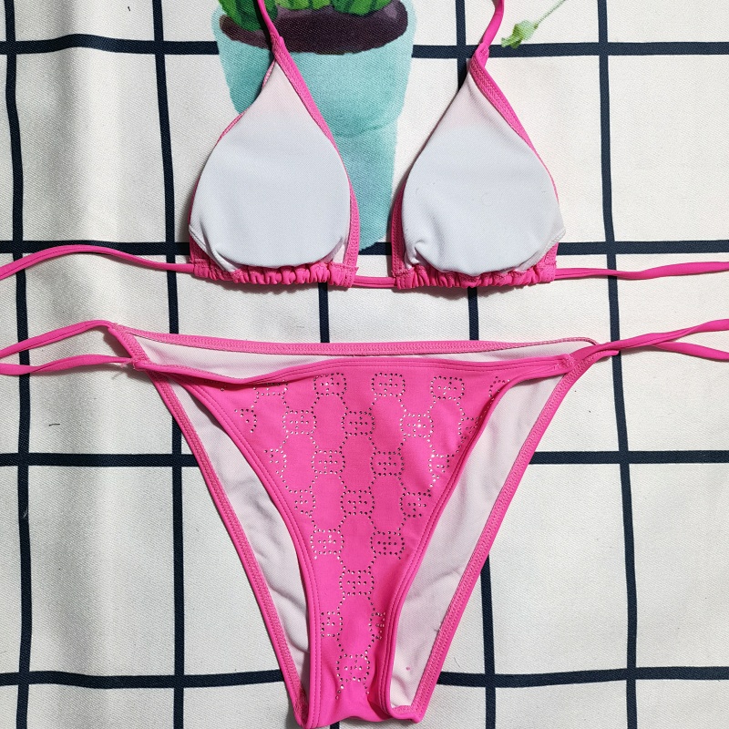 Stylish Women's Bikini Set For Beach Holiday And Swimming Pool_voghion.com