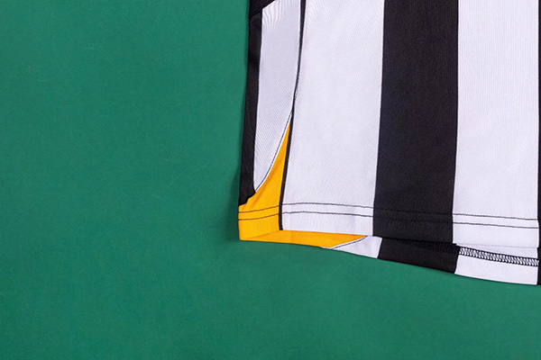 Maglia da calcio classica traspirante Juve Home 05-06_voghion.com