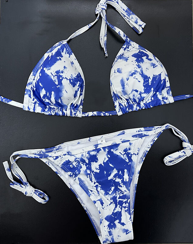 2026 Damen-Badeanzugmode Seidenstern-Stil Strand-Pool-Bikini mit Print und hohem Bund_voghion.com